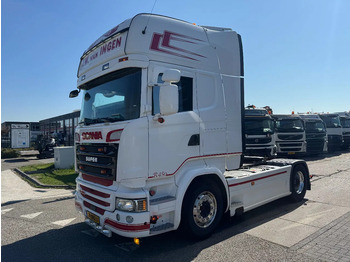 SCANIA R 450 Sattelzugmaschine