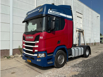 SCANIA R 450 Sattelzugmaschine