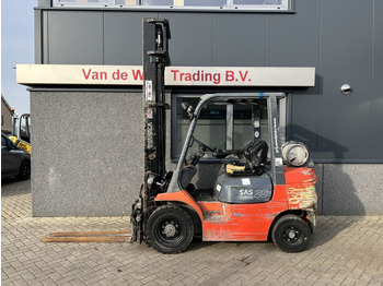 TOYOTA FGF 25 Treibgasstapler