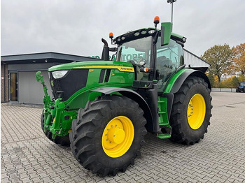 JOHN DEERE 6R 215 Traktor