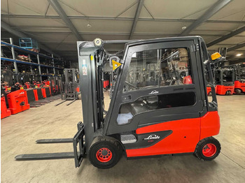 Gabelstapler 2018 SERVICE + UVV 10/2026 LINDE E30L 3,000KG TRIPLEX ELECTRIC FORKLIFT 4,647 HOURS: das Bild 2 Gabelstapler 2018 SERVICE + UVV 10/2026 LINDE E30L 3,000KG TRIPLEX ELECTRIC FORKLIFT 4,647 HOURS: das Bild 2