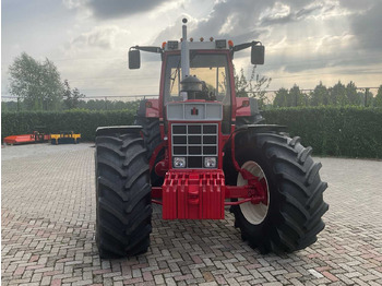 Traktor International 1455 XL: das Bild 2