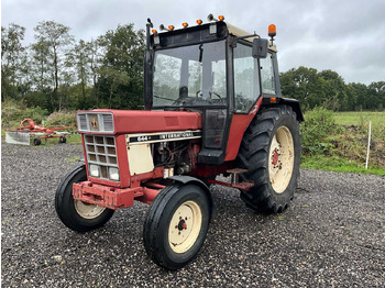 INTERNATIONAL Traktor