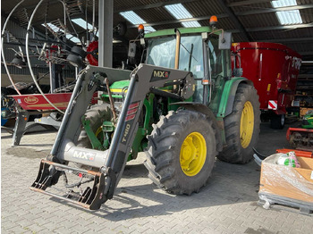 JOHN DEERE 6310 Traktor