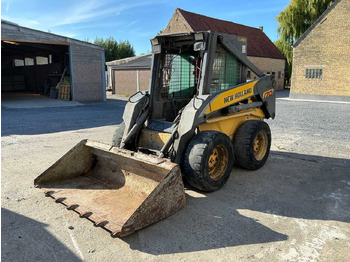 NEW HOLLAND Kompaktlader