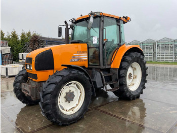 RENAULT Ares Traktor