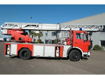 Feuerwehrfahrzeug Mercedes-Benz 1422 F 4x2, Drehleiter DLK 23-12, Metz, 30m: das Bild 2