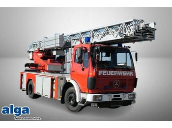 MERCEDES-BENZ Feuerwehrfahrzeug