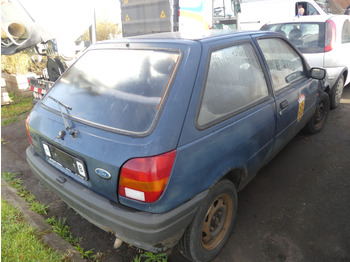 PKW Voiture Ford FIESTA: das Bild 3