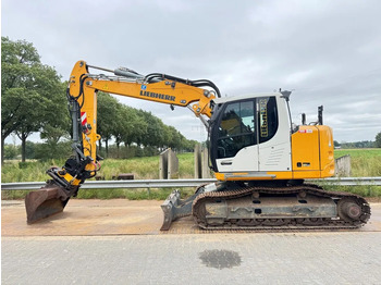 LIEBHERR R 914 Kettenbagger