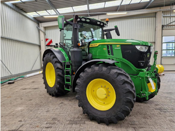 Traktor John Deere 6R 250: das Bild 2
