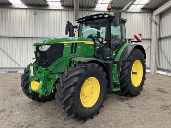 JOHN DEERE 6R 250 Traktor