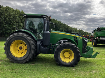 Traktor John Deere 8285R: das Bild 2