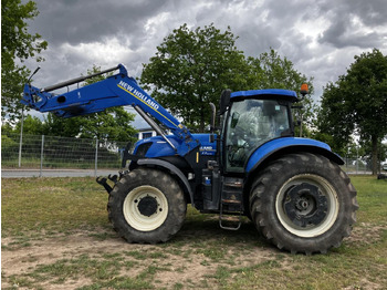 NEW HOLLAND T7.270 Traktor