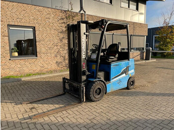 Elektrostapler Hyundai 25BH-9 Elektra 2.5 ton Triplex Freelift Sideshift Heftruck: das Bild 2