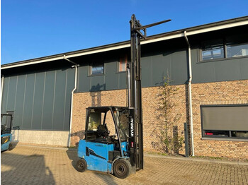 Elektrostapler Hyundai 25BH-9 Elektra 2.5 ton Triplex Freelift Sideshift Heftruck: das Bild 3