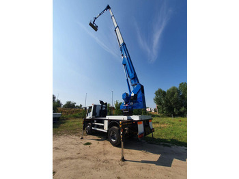 LKW mit Arbeitsbühne Iveco Eurocargo ML 180 E 24 - Bizocchi KJF 320 lifting basket 32 m: das Bild 3 LKW mit Arbeitsbühne Iveco Eurocargo ML 180 E 24 - Bizocchi KJF 320 lifting basket 32 m: das Bild 3