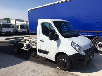 Transporter RENAULT MASTER: das Bild 1