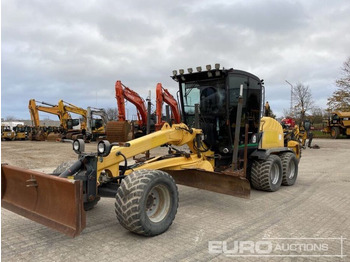 NEW HOLLAND Grader