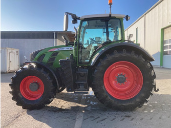 FENDT 718 Vario Traktor