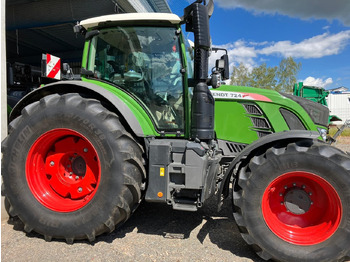 FENDT 724 Vario Traktor
