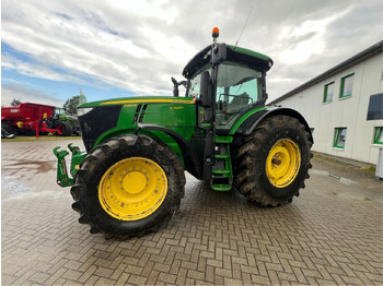 JOHN DEERE 7290R Traktor