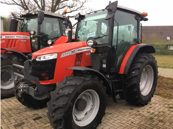 MASSEY FERGUSON 5711 Traktor