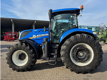 NEW HOLLAND T7.270 Traktor