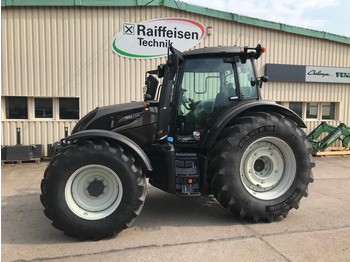 VALTRA N-series Traktor