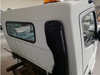 Fahrerhaus und Interieur für LKW Mitsubishi Fuso CANTER C TYPE MODEL LARGE: das Bild 2