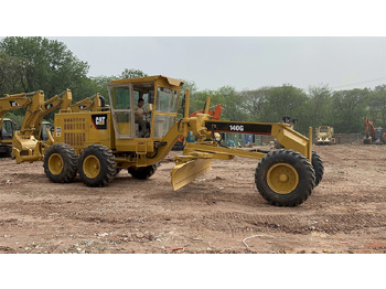 Grader CATERPILLAR 140G: das Bild 3