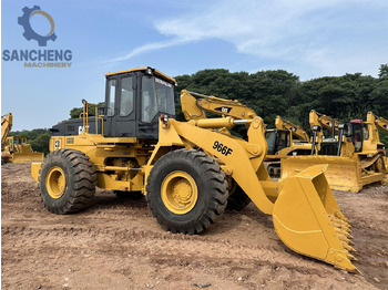 Radlader CATERPILLAR 966F: das Bild 5