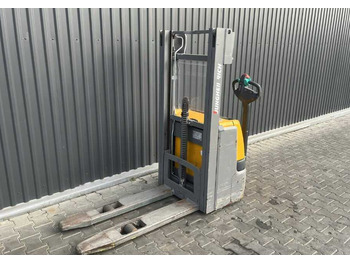 JUNGHEINRICH EJC Hochhubwagen