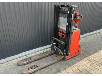 LINDE Hochhubwagen