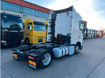 Sattelzugmaschine Volvo FH 460 * LOWLINER * RETARDER * VOLLLUFTFEDERUNG: das Bild 5
