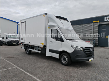 MERCEDES-BENZ Sprinter 319 Kühltransporter