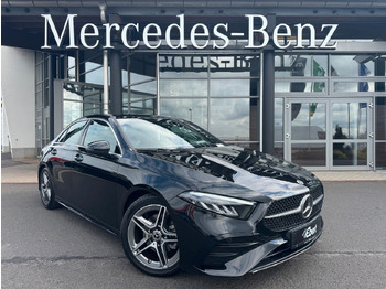 MERCEDES-BENZ Limousine