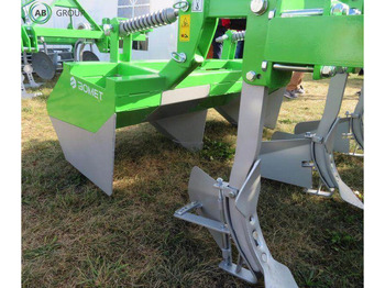 BOMET Technik für Bodenbearbeitung