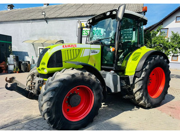 CLAAS Arion 640 Traktor