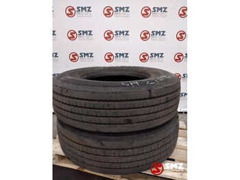 PIRELLI Reifen