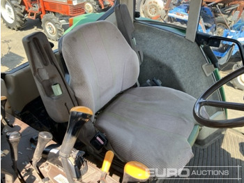 Traktor 2001 John Deere 6110: das Bild 5