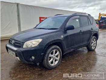 TOYOTA SUV/ Geländewagen