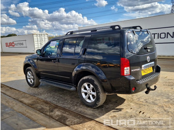 SUV/ Geländewagen 2009 Nissan Pathfinder: das Bild 3