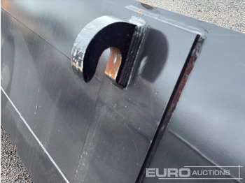 Landmaschine Unused Strickland 90" Loading Bucket to suit JCB Telehandler: das Bild 5
