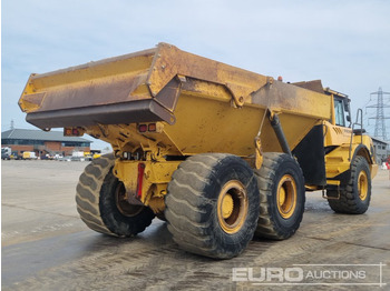 Knickgelenkter Dumper Volvo A30E: das Bild 5