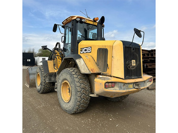 Radlader JCB 437 HT: das Bild 4