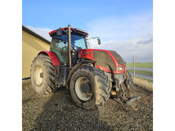 VALTRA S-series Traktor