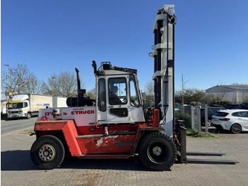 SVETRUCK Dieselstapler