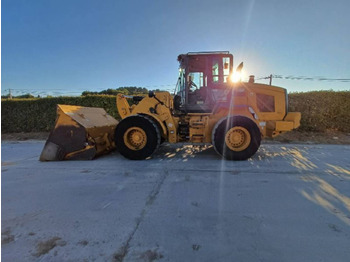 CATERPILLAR 938M Radlader