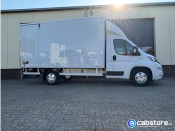 Koffer LKW Fiat Ducato 2.3 Multijet 160 Pk  Euro 6 - Bouwjaar 2021 - Handgeschakeld 6 speed - Airco - 3 zitplaatsen - Laadklep: das Bild 5